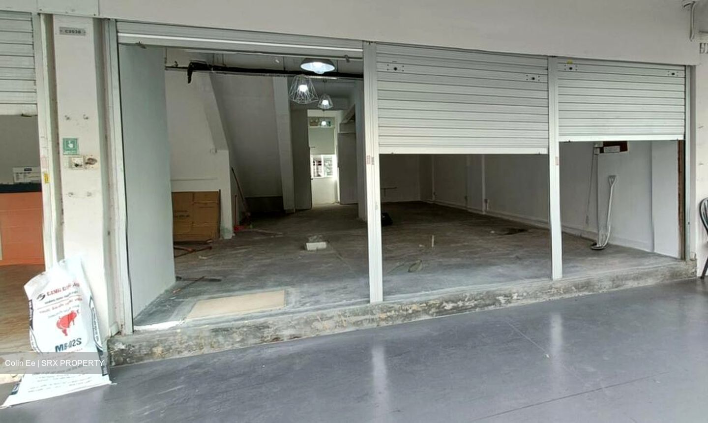 Hougang Avenue 3 (D19), Shop House #570012651